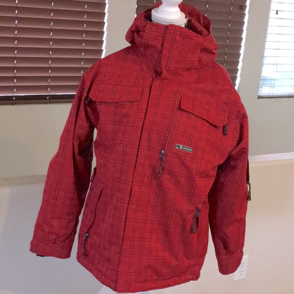 Quality Liquid Snow Jacket With Multiple Acessori… - image 1